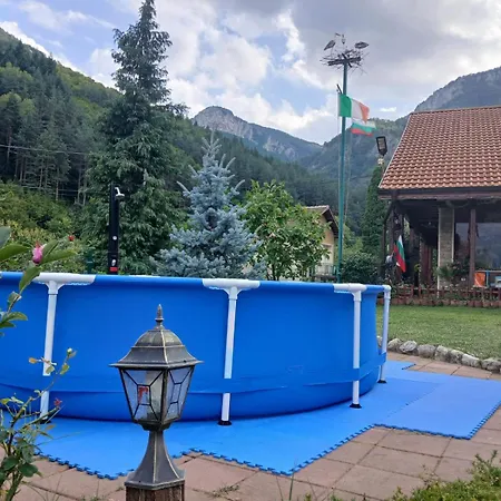 Dolphin Bulgaria 3* Zgorigrad