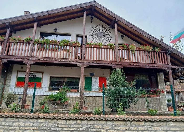 Dolphin Bulgaria Πανσιόν