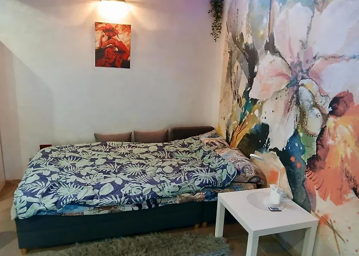 Πανσιόν Dolphin Bulgaria