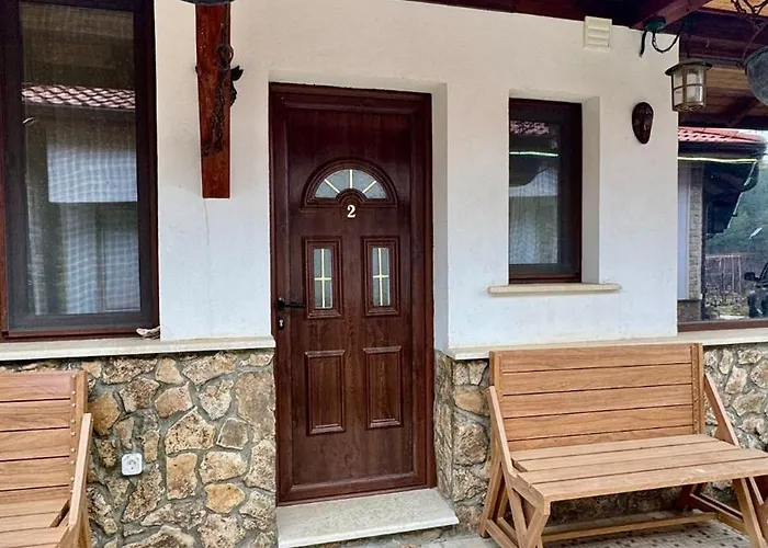 Πανσιόν Dolphin Bulgaria 3*